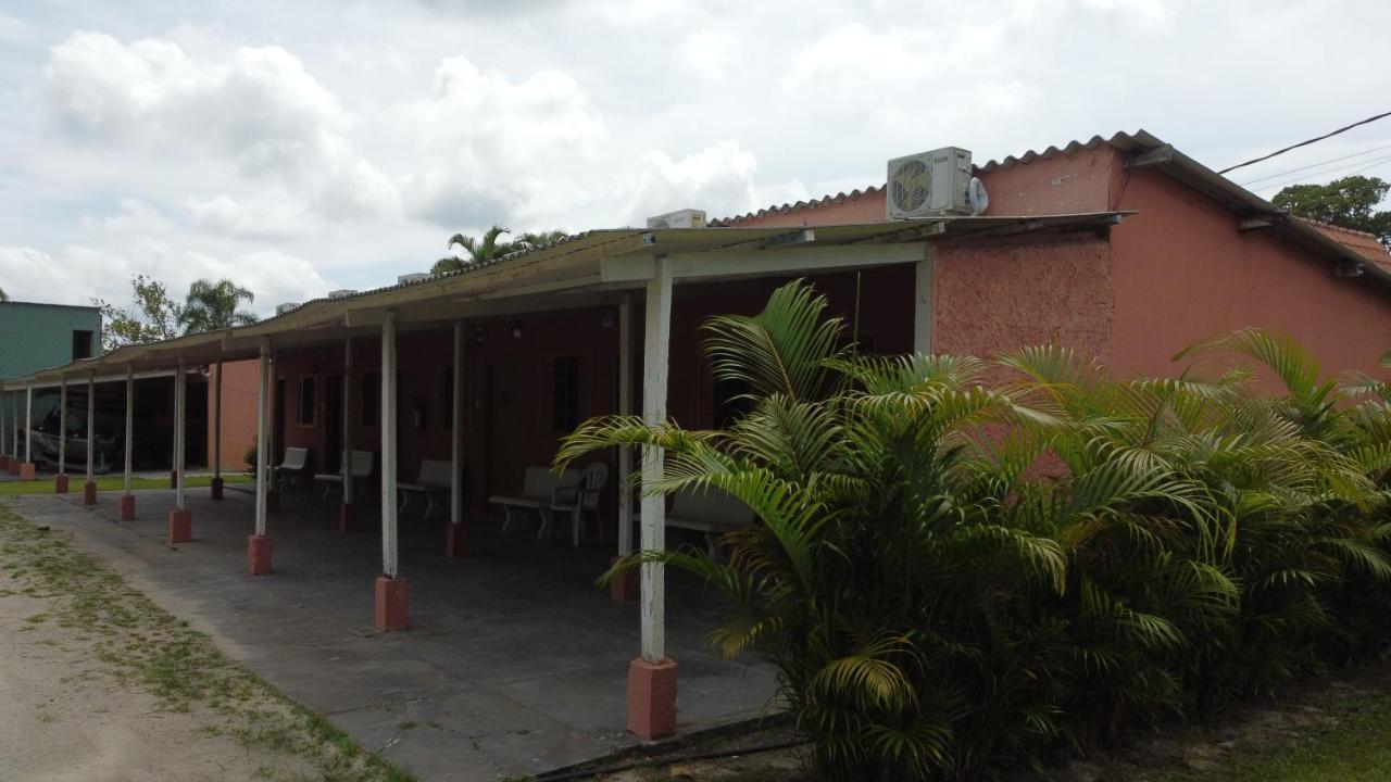 Iate Clube Rio Verde - Ilha Comprida Cananéia Zewnętrze zdjęcie