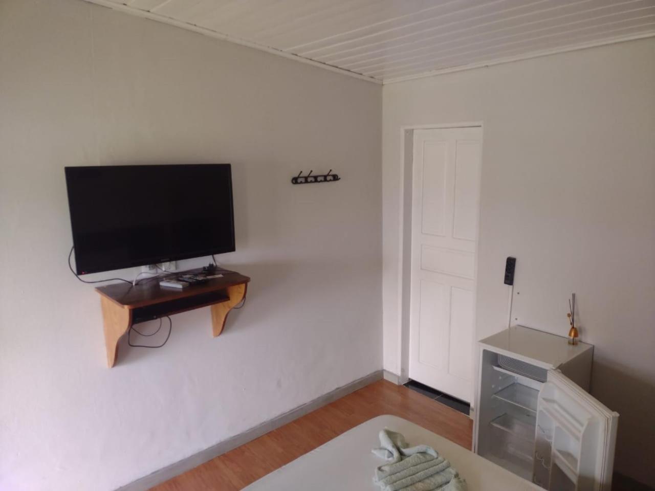 Iate Clube Rio Verde - Ilha Comprida Cananéia Zewnętrze zdjęcie