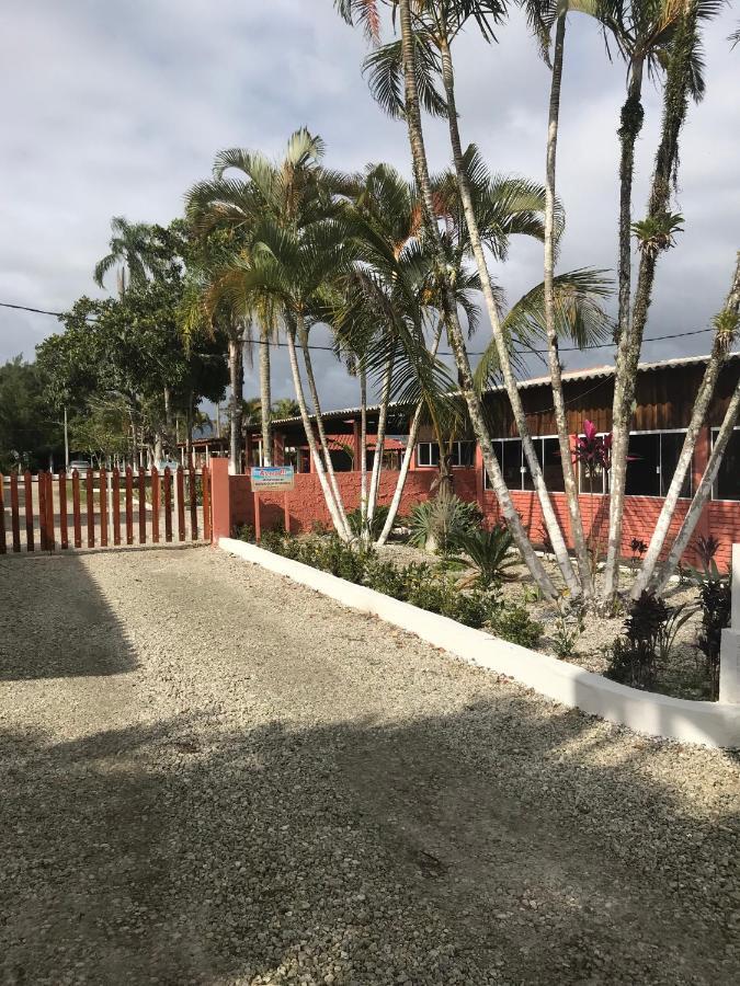 Iate Clube Rio Verde - Ilha Comprida Cananéia Zewnętrze zdjęcie